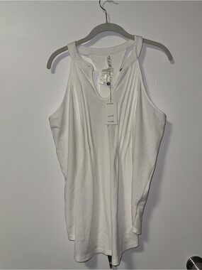 White Ribbed Boutique sleeveless top NWT